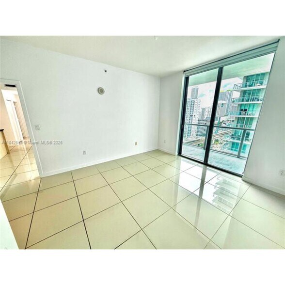 Building Photo - 79 SW 12th St