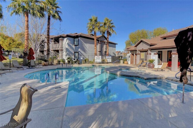 Building Photo - 45 Maleena Mesa St