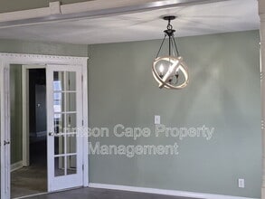 Building Photo - 177 E Main St