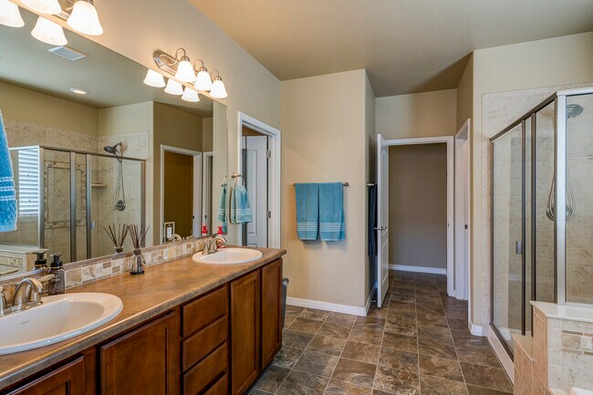 Building Photo - 7868 Renegade Hill Dr