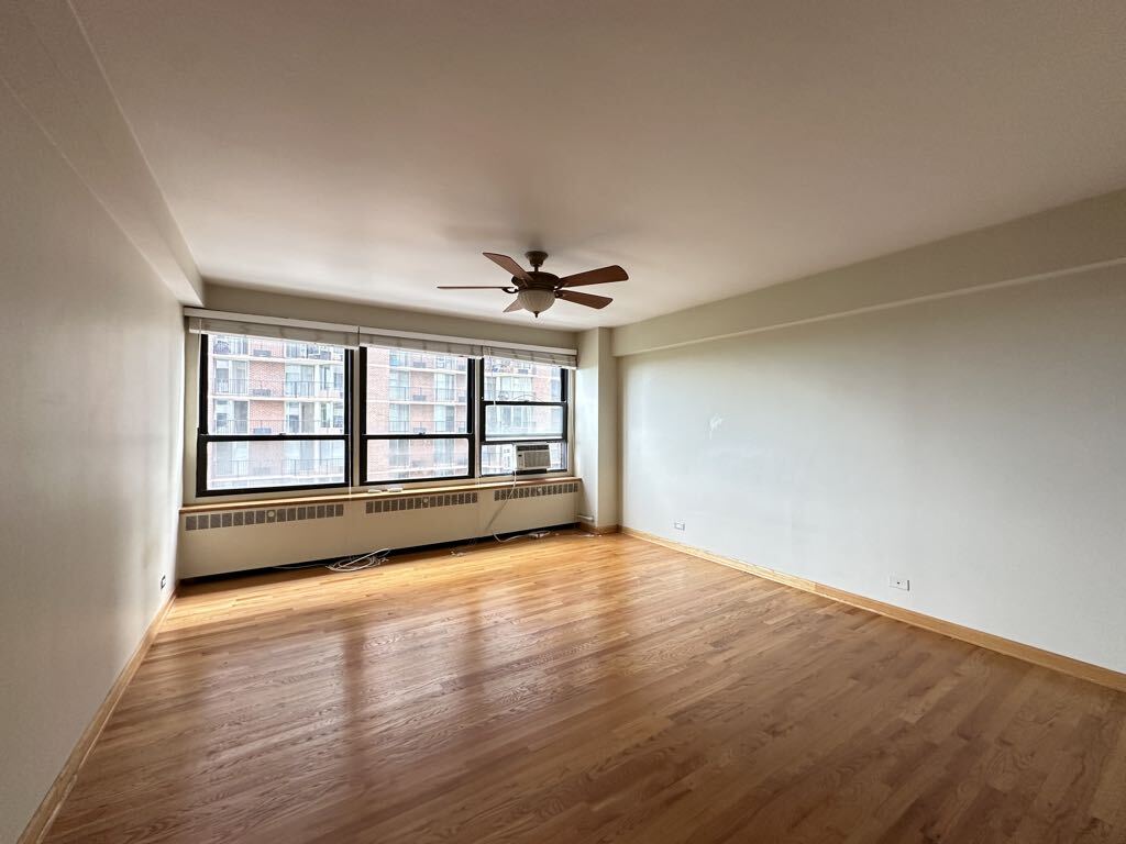 Building Photo - 4180 N Marine Dr