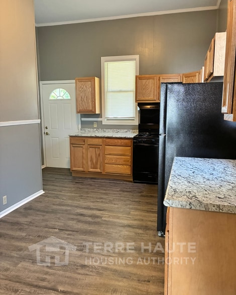 Kitchen - 59 S 15th St