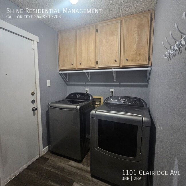 Building Photo - 1101 Clairidge Ave