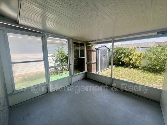 Building Photo - 3716 Cedarwood Dr
