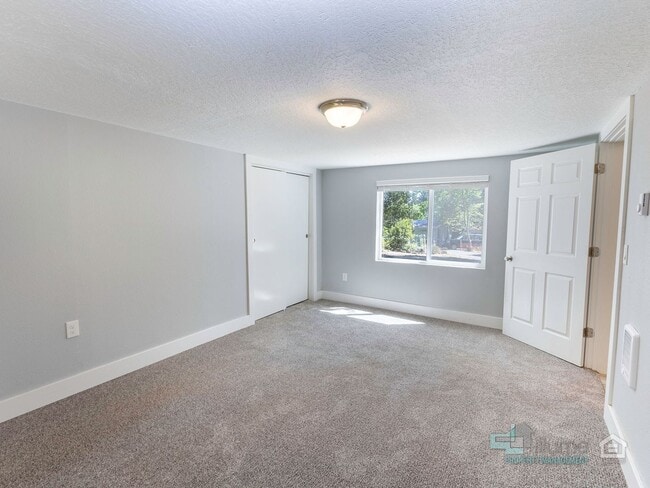 Building Photo - 3 Bedroom... Sweet Story-Book Mid-Century ...