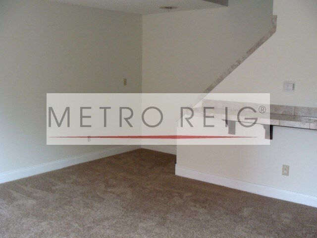 Building Photo - 8035 Wolff St