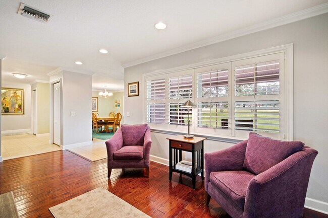 Building Photo - Country living close to everything - 3 bed, 3.5 bath, on an acre