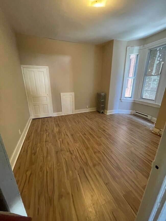 Building Photo - 4610 Baltimore Ave