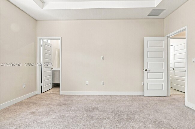 Building Photo - 15839 NW 91st Ct