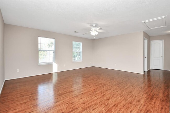 Building Photo - 4546 Newhope Terrace Ln