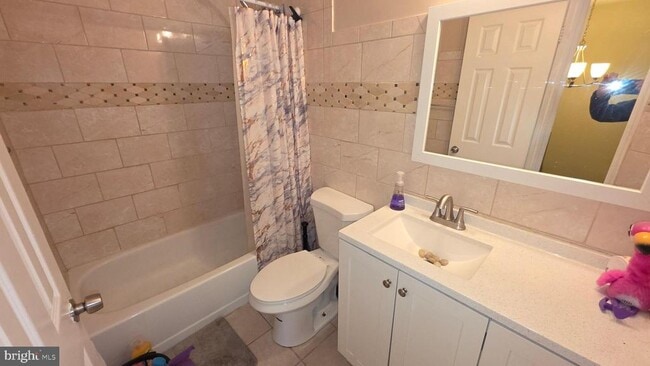 Building Photo - 4 Steeplejack Ct