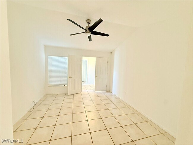 Building Photo - 7532 Cameron Cir