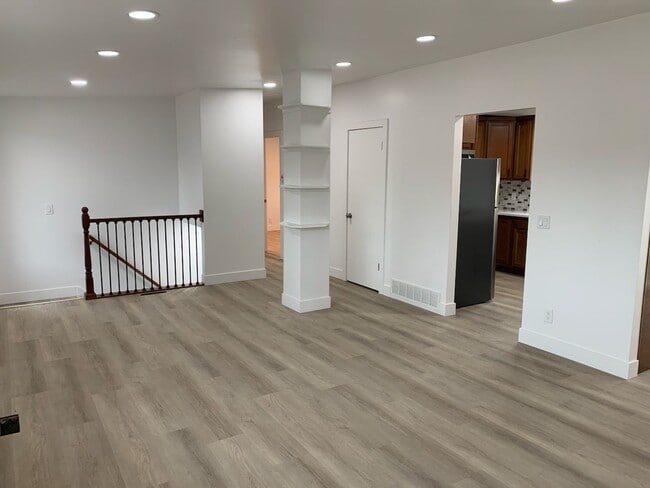 Building Photo - Cozy 4 bedroom 2 bath home in Woods Cross