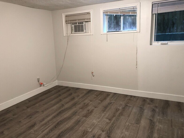 Building Photo - 1456 S 500 E