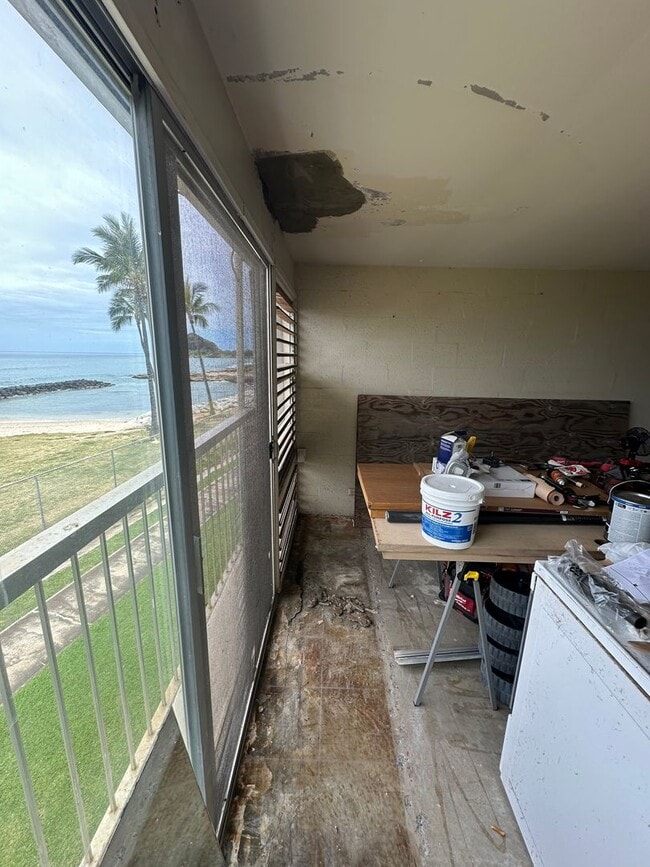Building Photo - 85-175 Farrington Hwy #B307