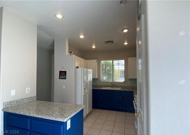 Building Photo - 1559 Stone Valley Ave