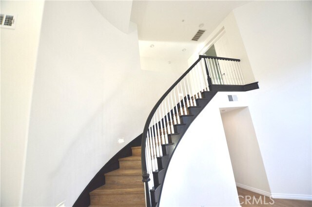 Building Photo - 10870 Tantlinger Dr