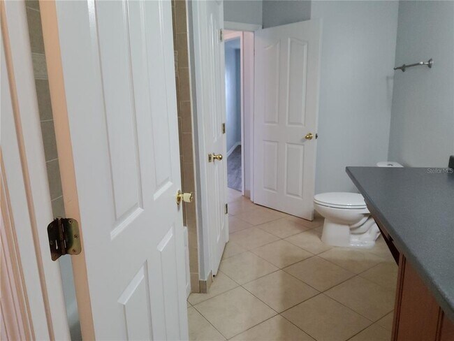 Building Photo - 3055 Anquilla Ave