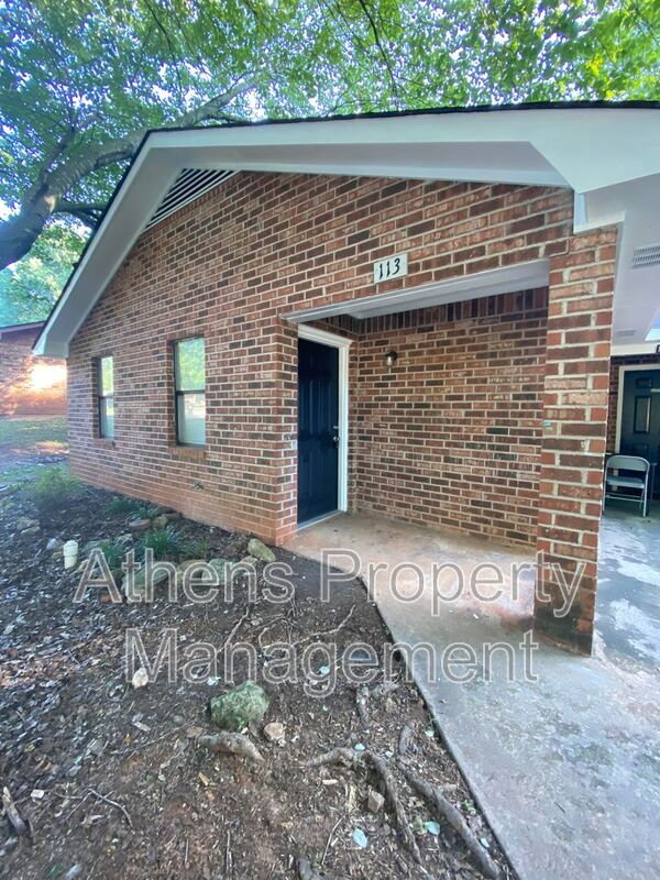 Building Photo - 113 St Andrews Ct