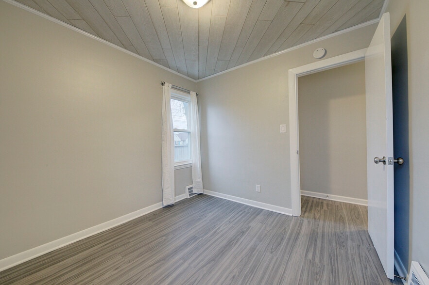 Building Photo - 5808 Gilman St