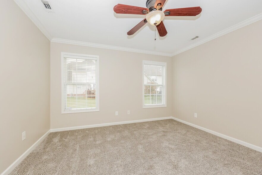 Building Photo - 3605 Jerry Anderson Dr