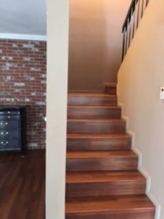Building Photo - Beautiful 4 Bedroom 2 1/2 Bathroom Northridge Two-Story Condo, Ready for Move-In!