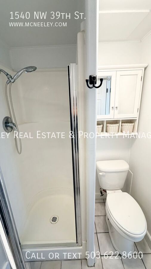 Building Photo - 1540 NW 39th St