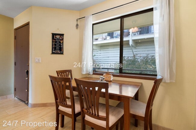 Building Photo - 2 br, 2 bath House - 4926 S. Corbett Ave. ...