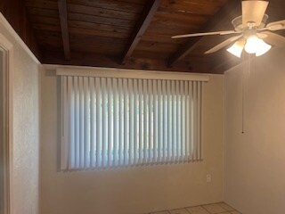 Building Photo - 201 Mae St