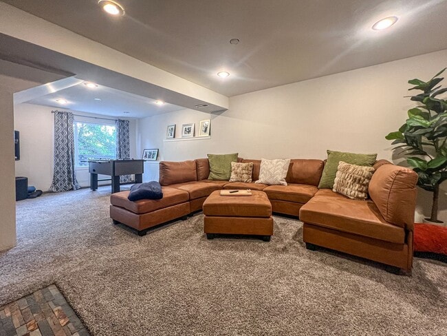 Building Photo - 4Bd/1.5Ba Seattle House