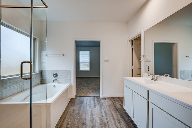 Building Photo - 1225 Antelope Passing Dr