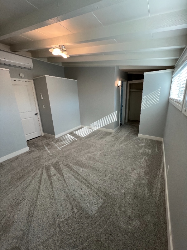 Building Photo - 742 Lakebird Dr