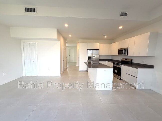 Building Photo - 18977 SW 344th Ter