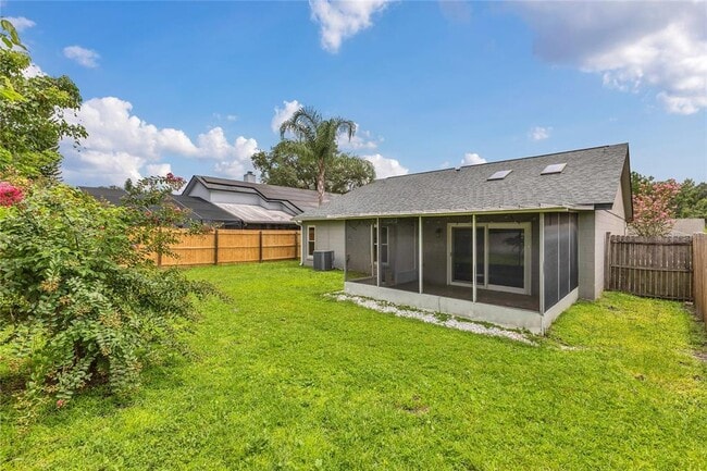 Building Photo - 1052 Dees Dr