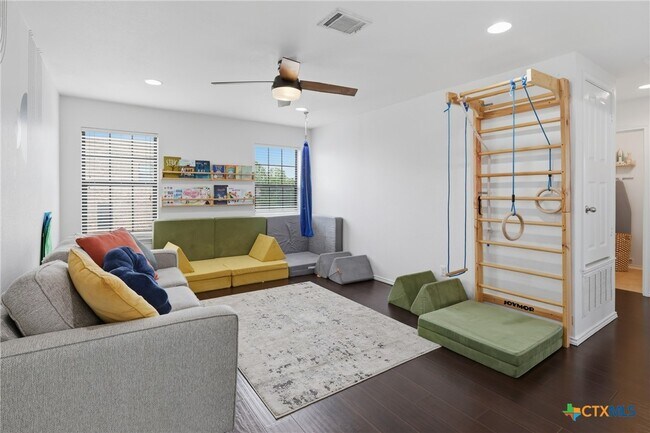 Building Photo - 1083 Tumbleweed Trail