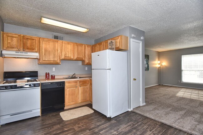 Interior Photo - Heatherstone Apartments