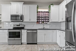 Building Photo - 11323 Begonia rock