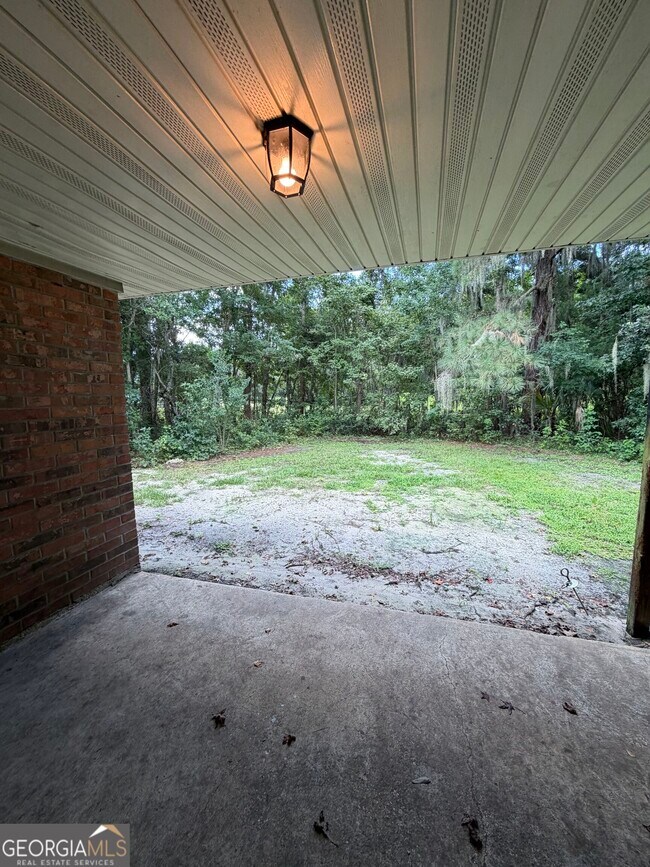 Building Photo - 414 Admiral's Walk Dr