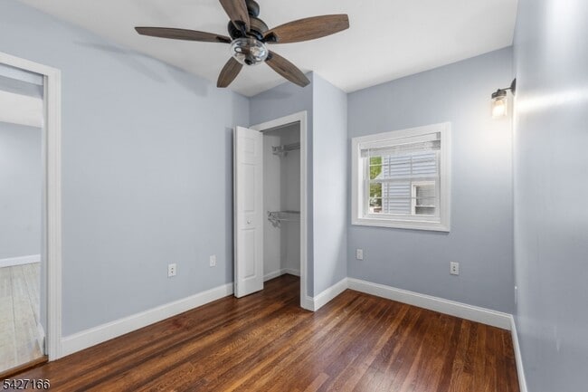 Building Photo - 12 Roosevelt Ave