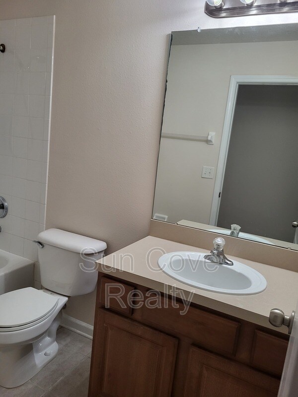 Building Photo - 7607 Mariners Harbour Dr