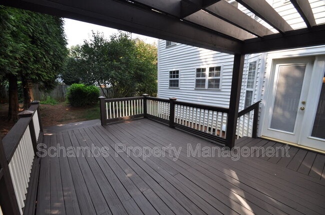 Building Photo - 2307 Fordcrest Dr