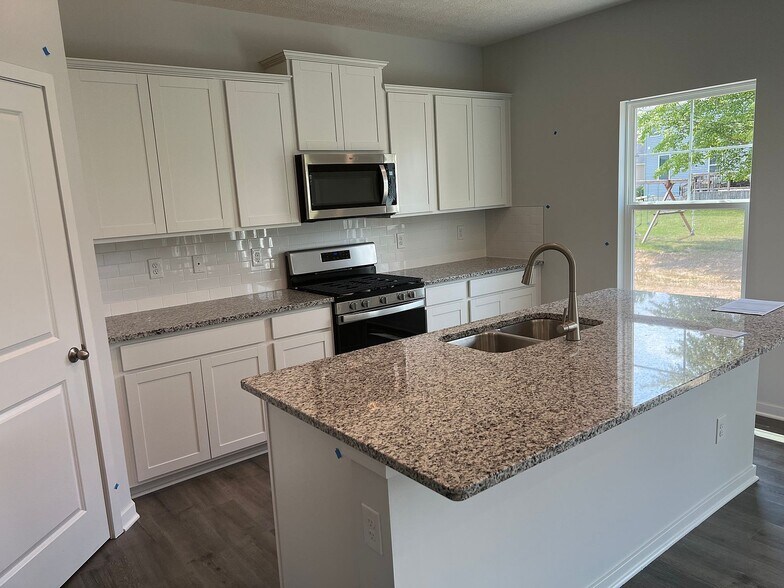 Building Photo - 985 Allegro Dr