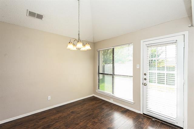 Building Photo - 3309 Country Creek Ln