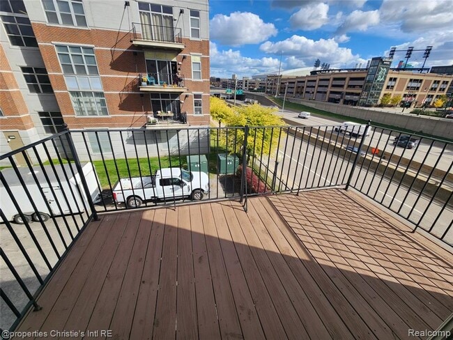 Building Photo - 2442 Woodward Ave