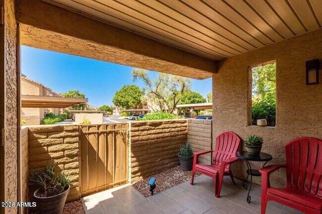 Building Photo - 7950 E Starlight Way