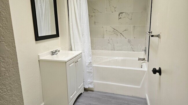 Building Photo - 29500 Chance St