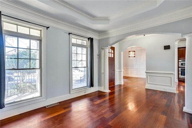 Building Photo - 1267 Francis St NW