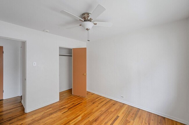 Building Photo - Charming 1BR Apartment in Denver