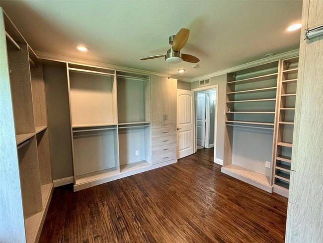 Building Photo - 13455 Mill Grove Ln