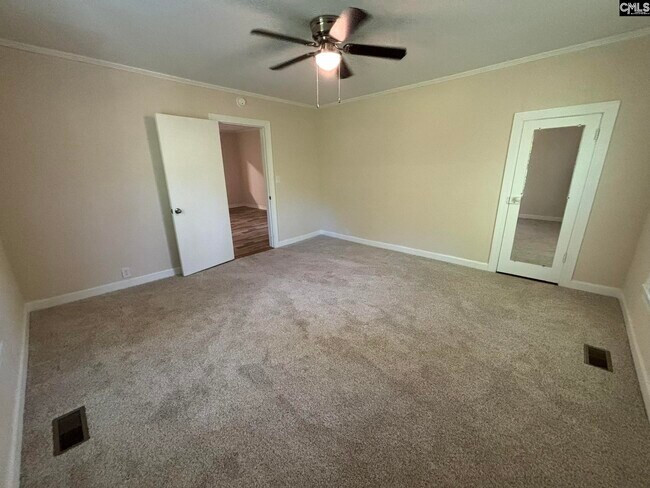 Building Photo - 161 Columbia Ave